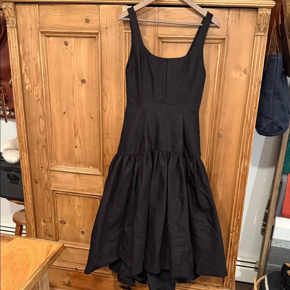 Alice + Olivia Black Dress - Picture 3 of 9